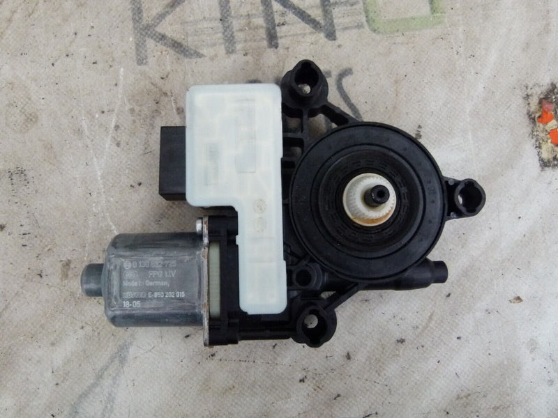 VW POLO MK6 2017-ON REAR LEFT WINDOW REGULATOR MOTOR GENUINE 5Q0959811