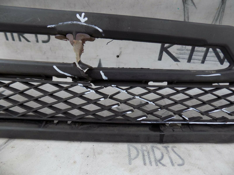 VW UP 2016 - ONWARDS BLACK FRONT BUMPER CENTRE GRILLE GENUINE 1S0853677