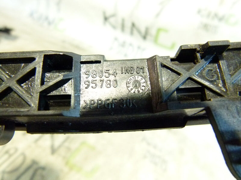 PEUGEOT 308 SW ESTATE 2017-21 DOOR WINDOW GLASS GUIDE BRACKET 9805495780