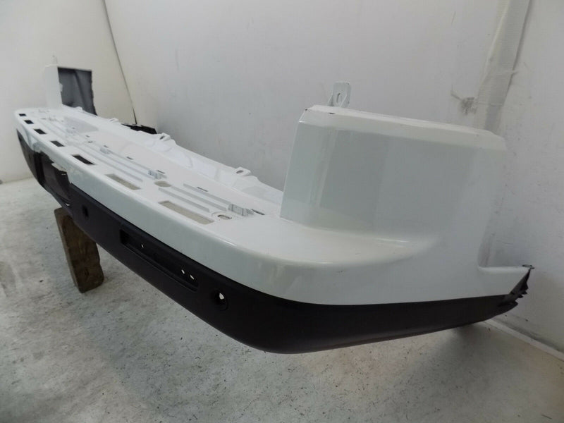 LAND ROVER DISCOVERY 4 (L319) SE 2009-2015 WHITE REAR BUMPER GENUINE PDC
