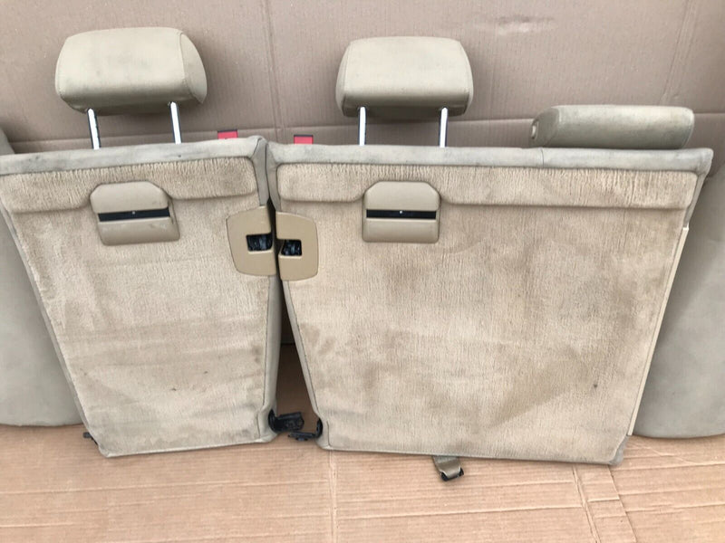 BMW E91 ESTATE TOURING GENUINE SET OF CREAM SEATS  REAR SEAT GENUINE BACKREST