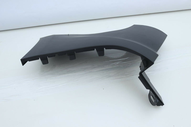 FORD TRANSIT COURIER 14+ PASSENGER REAR PLASTIC CORNER TRIM ET7617927AW /B04-16