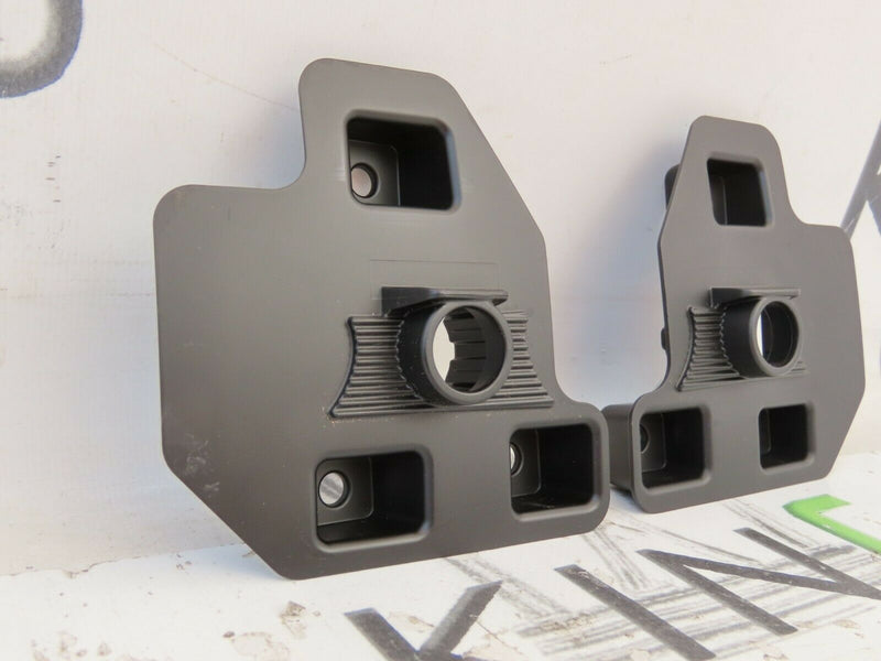 HYUNDAI I30 2019-ON PAIR OF LEFT & RIGHT PDC BRACKETS TO GRILL GRILLE *NEW*