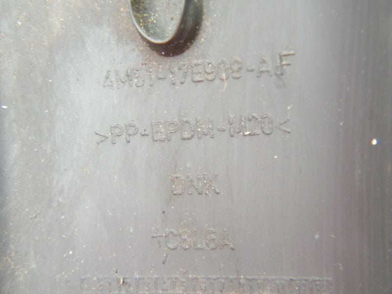 FORD FOCUS MK2 2004-2008 FRONT LEFT BUMPER TRIM MOLDING 4M5117E909AF (S17-18/20)