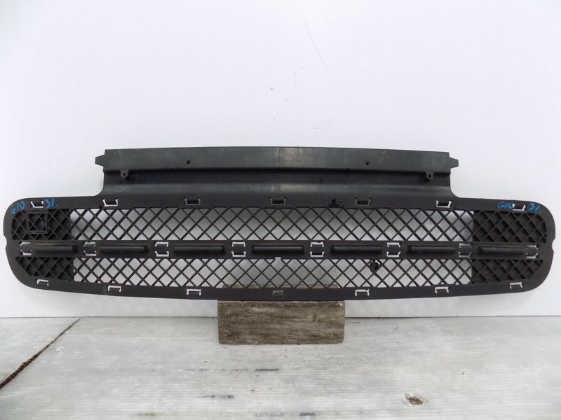 MINI ONE HATCH R50 LCI 2005-06 GENUINE FRONT BUMPER LOWER GRILLE 7127933