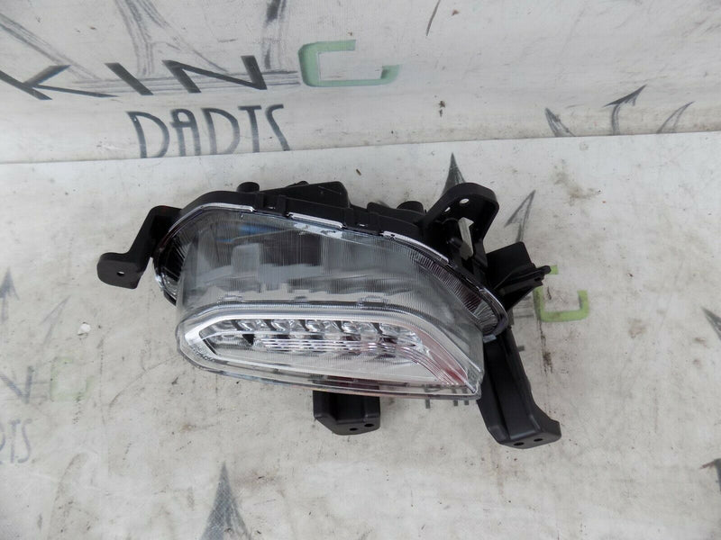 HYUNDAI i30 PD 2016-ON FRONT LEFT LED RUNNING LIGHT FOG GENUINE 6 PIN 92207G41