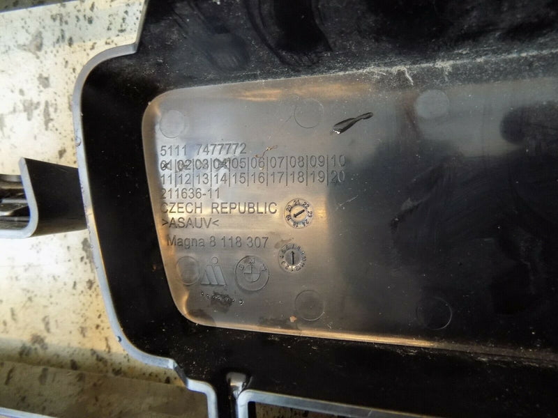 BMW 1 SERIES F40 SE 2019-ON FRONT BUMPER LOWER CENTER MOLDING 5111 7477772