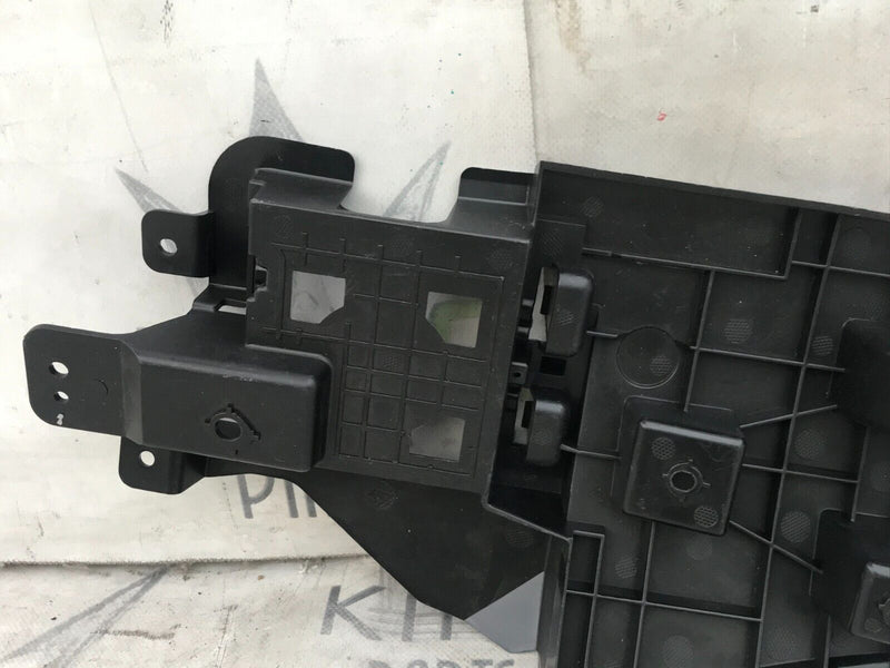 VOLVO V60 D4 MK1 REAR BUMPER RIGHT BRACKET 31352285 2015