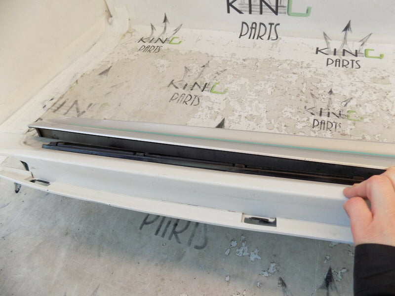 VOLVO XC60 2008-2012 LEFT SIDE SKIRT SILL GARNISH COVER WHITE 31294848