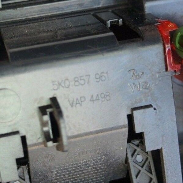 VW GOLF VI MK6 2008-2012 FRONT STORAGE COMPARTMENT BLACK SWITCH OFF 5K0857961A