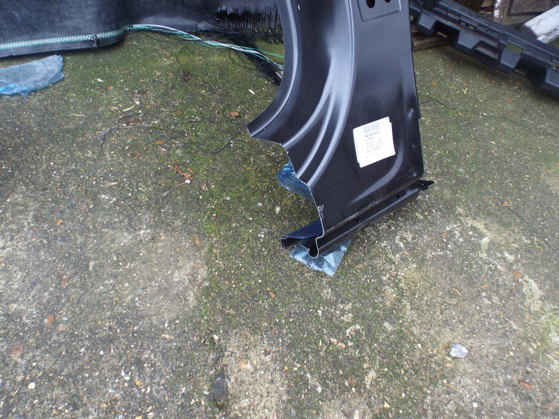 VW SHARAN SEAT ALHAMBRA 2010-2015 7N0 O/S RIGHT DRIVER SIDE QUARTER PILLAR REAR