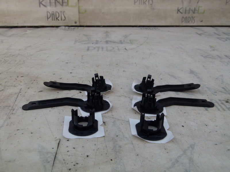 BMW 3 F30 2011-15 REAR BUMPER PDC SENSORS BRACKET SET GENUINE 8069815
