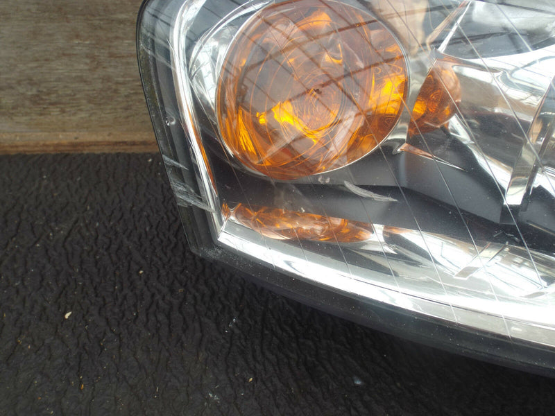 AUDI A4 B7 2006-2008 GENUINE HEADLAMP HEADLIGHT RIGHT DRIVER SIDE O/S (280)