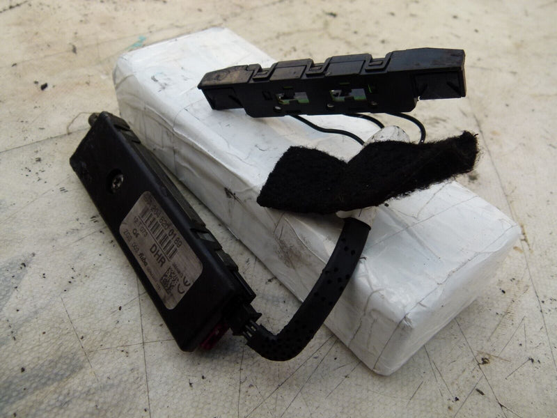 MERCEDES C W204 2007-11 ANTENNA AMPLIFIER UNIT MODULE GENUINE A2048200189