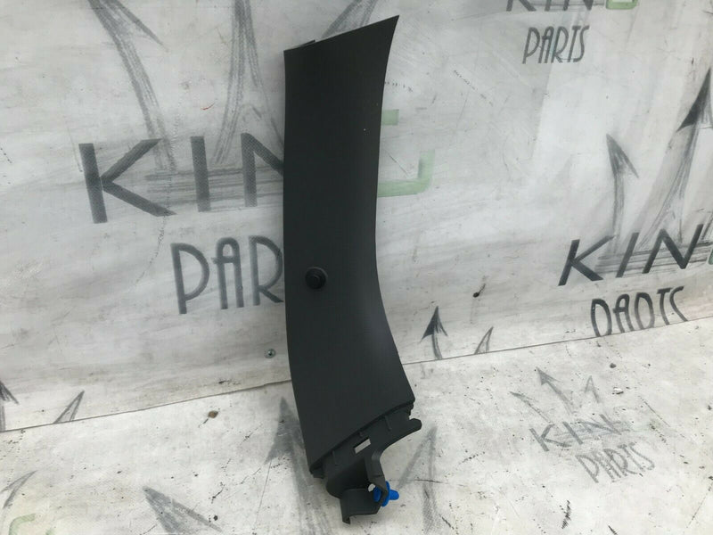 HYUNDAI i30 PD 2016-19 SEDAN TAILGATE LEFT SIDE PANEL TRIM COVER 81731-G4000