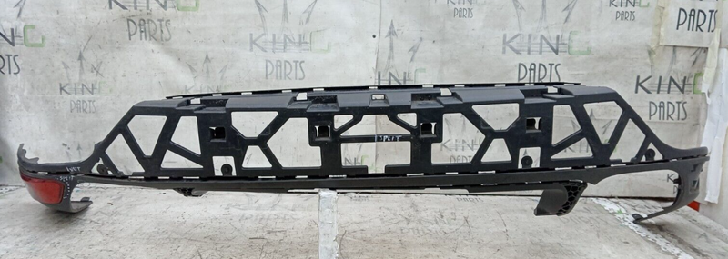 PORSCHE CAYENNE 92A 2014-2018 REAR BUMPER LOWER DIFFUSER BEZEL 7P5807521