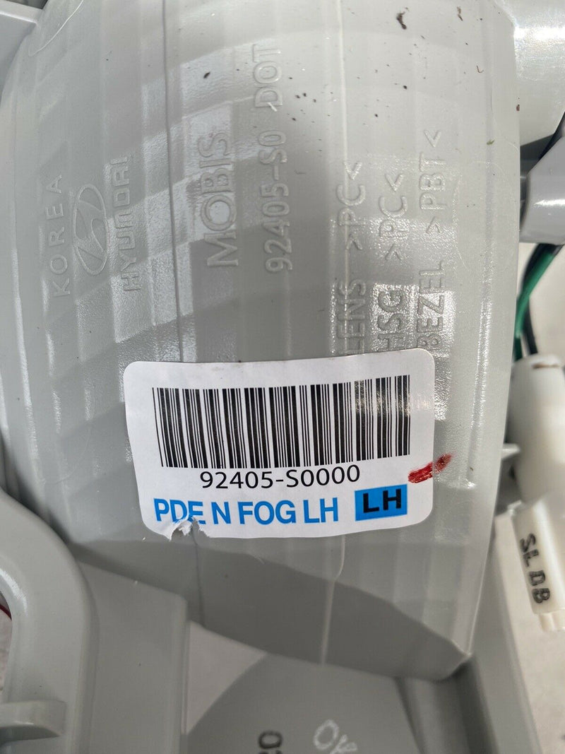 HYUNDAI i30 N-LINE 2018-2021 LEFT N/S SIDE REAR FOG LIGHT GENUINE 92405-S0000