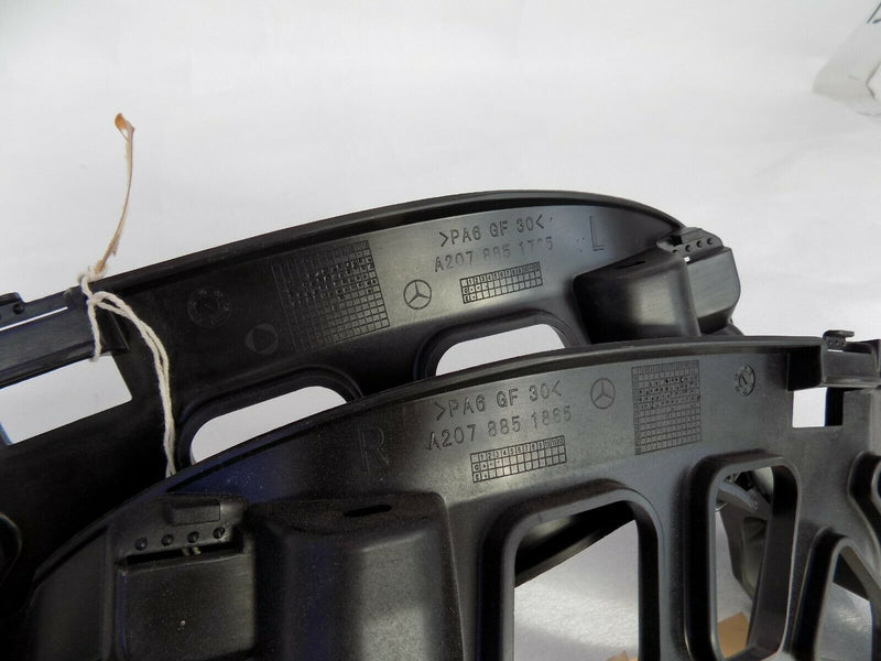 MERCEDES E CLASS W207 REAR BUMPER MOUNTING BRACKETS PAIR SET LH+RH /S41-44