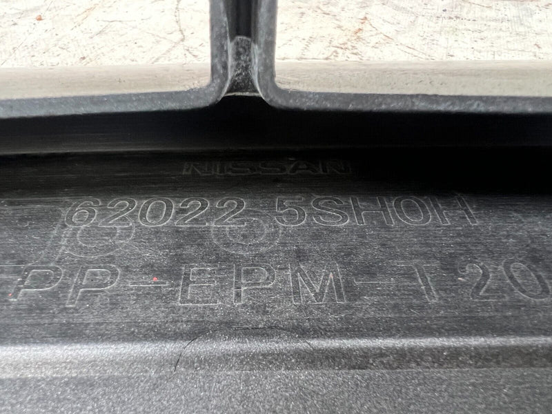 NISSAN LEAF (ZE1) 2018-ON FRONT BUMPER GENUINE PDC 62022-5SH0H