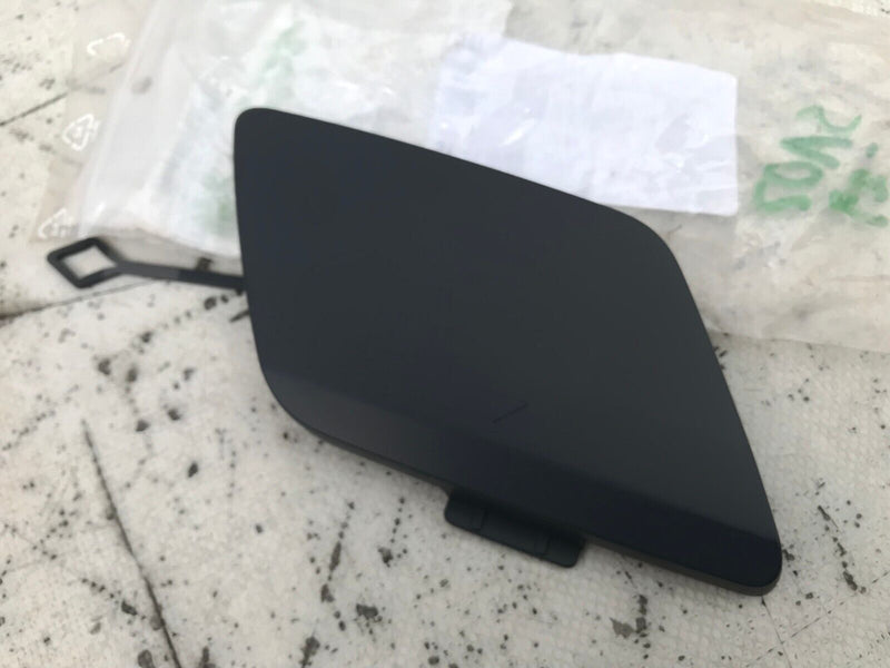 BMW 1 F40 M-SPORT 2019-ON FRONT BUMPER TOW EYE CAP GENUINE 5111 8070931