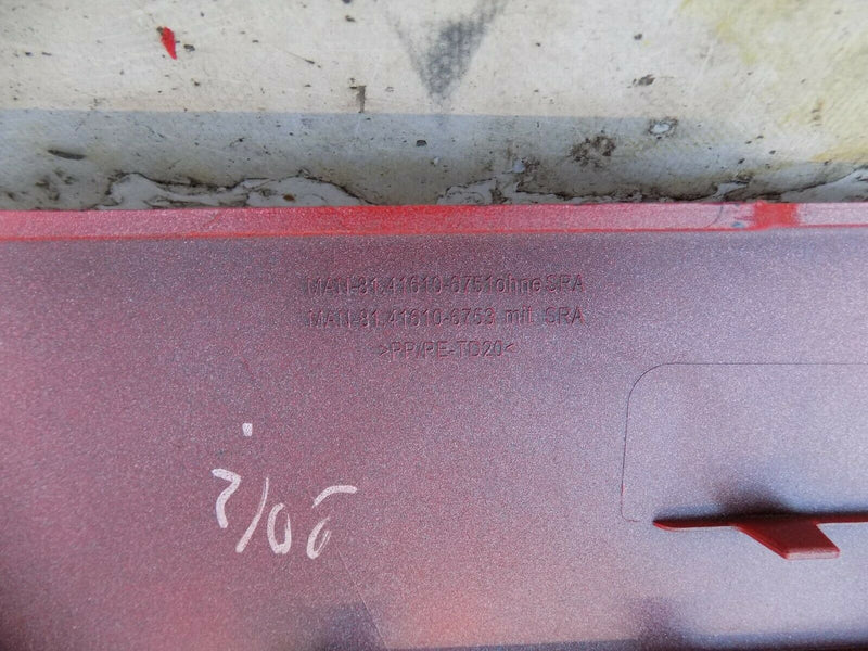 MAN TGX EURO 6 2020-ON LEFT BUMPER CORNER HEADLIGHT SURROUND RED MAN-8141610