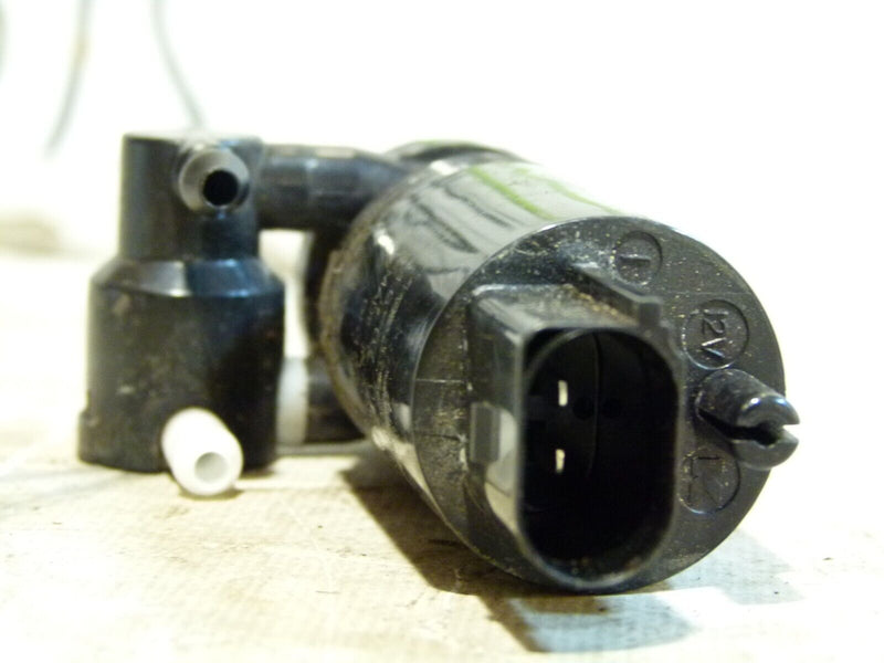 RANGE ROVER SPORT 13-17 WINDSCREEN WASHER FLUID PUMP GENUINE 1020133002