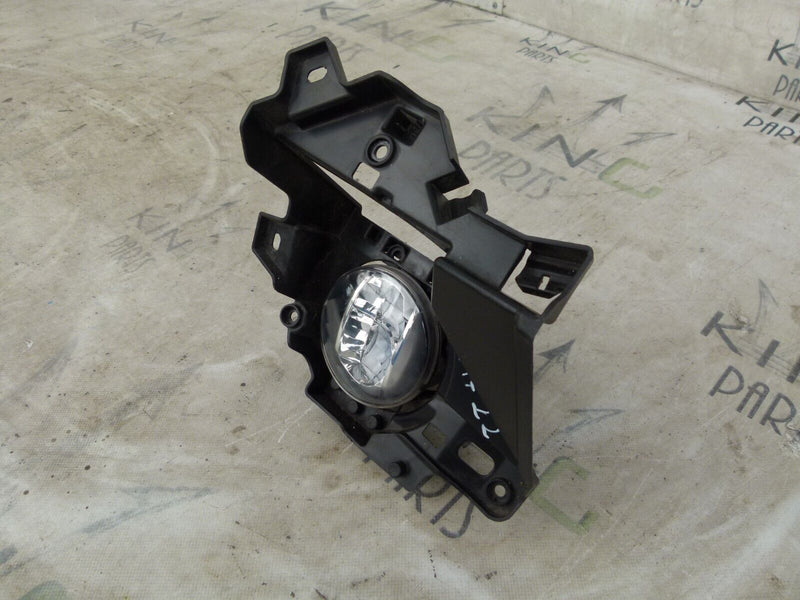 LEXUS RX 450H 2015-19 FRONT RIGHT FOG LIGHT BRACKET GENUINE 5212548091