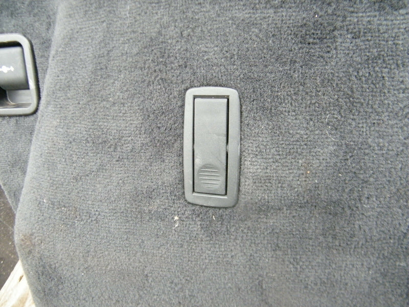 BMW 3 Series E91 2009-2011 CARPET TRIM PANEL TOURING ESTATE BOOT RIGHT SIDE O/S