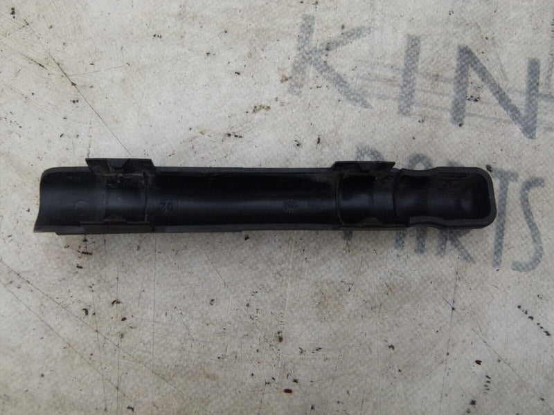 MINI COUNTRYMAN F60 2017-22 WINDSHIELD HOSE LINE MOUNT GENUINE 7373183