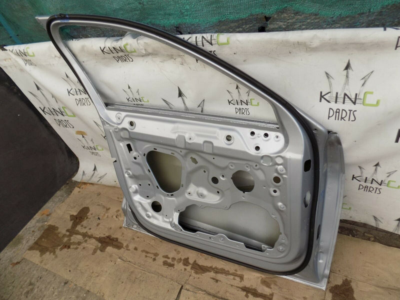 AUDI A6 C8 4K 2018-ON LEFT PASSENGER FRONT DOOR SILVER GENUINE 4K0831333