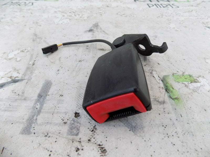 VOLKSWAGEN UP 2011-2016 RIGHT (OFFSIDE) REAR BELT BUCKLE 1S0857740A