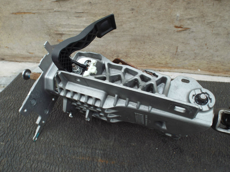 Citroen C4 Grand Picasso 2006-2013 2.0 HDI Adjustable Steering Column 9688686377