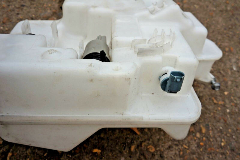 BMW 5 SERIES E60 M5 2003-2010 WINDSCREEN WINDSHIELD WINDOW CLEANING TANK 7896391