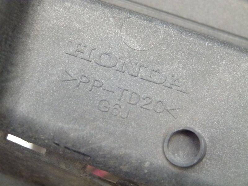 HONDA JAZZ SPORT 2018-2019 SILVER REAR BUMPER PDC GENUINE 71501-T5B-J500