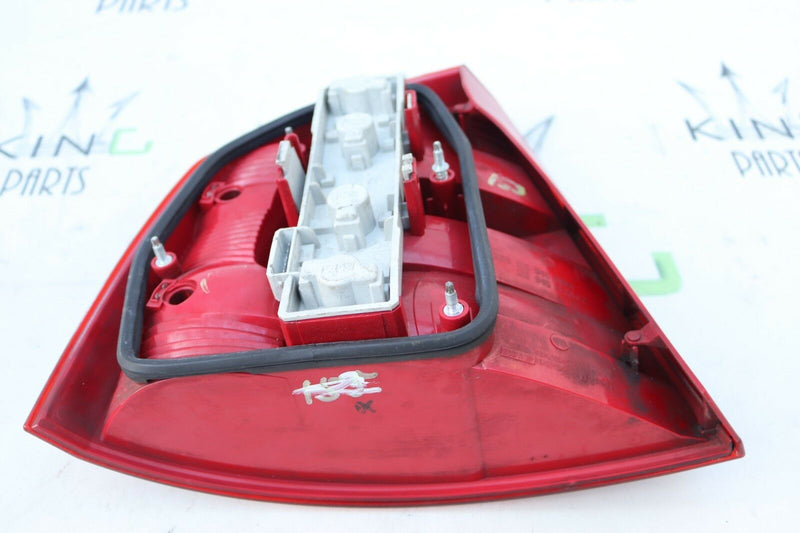 SKODA OCTAVIA MK2 2004-2008 RIGHT SIDE REAR LIGHT TAIL LAMP 1Z5945096A