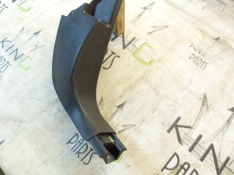 PEUGEOT 308 SW ESTATE 2017-21 RIGHT SIDE LOWER A-PILLAR COVER 9677430877