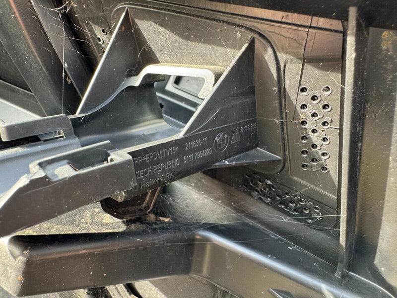 BMW X1 F48 M-SPORT FACELIFT 2020-ON FRONT BUMPER & NEW TOP GRILL 6x PDC