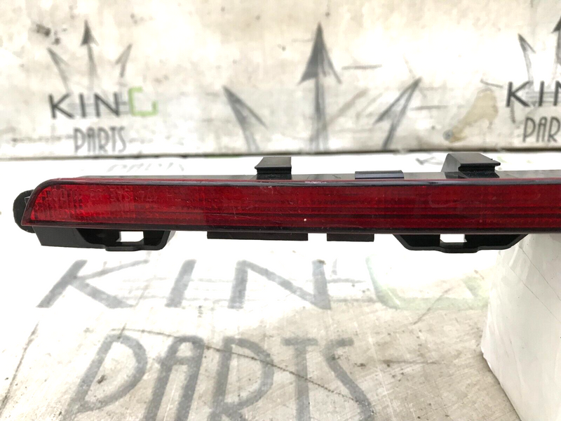 MERCEDES W176 A180 A200 2013-2017 GENUINE STOP LED THIRD BRAKE LIGHT A1769068600