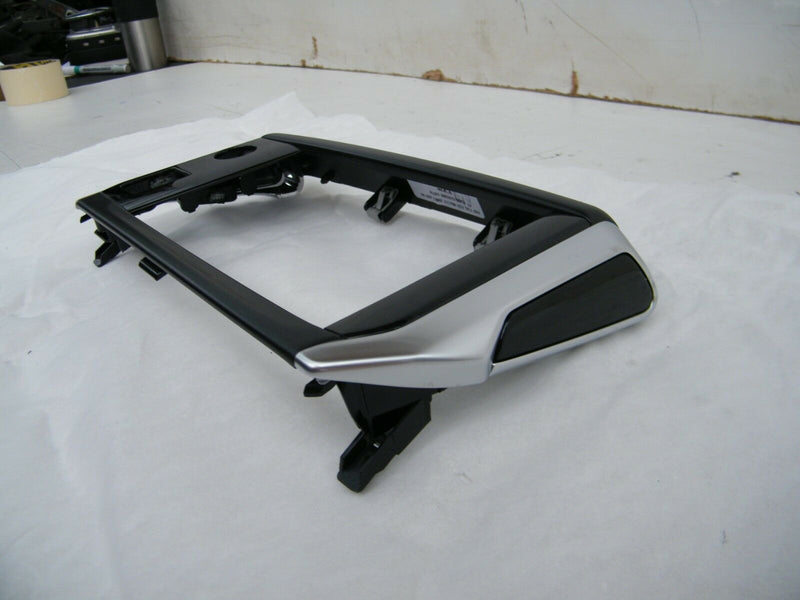 PEUGEOT 208 2012-ON DASHBOARD TRIM FRAME FOR MULTIMEDIA CENTRE CHROME (S38-18)