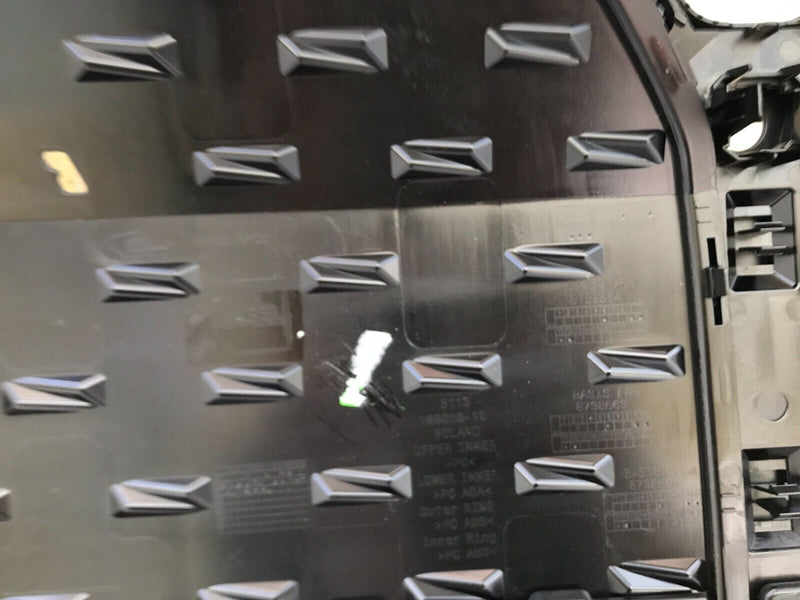 BMW i4 G26 2022-2024 FRONT BUMPER GRILL RADIATOR *(icam, RADAR HOLE)  946346