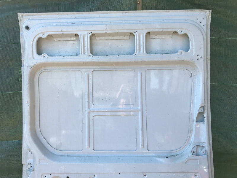 MERCEDES SPRINTER 906 2006-17 LEFT PASSENGER SIDE SLIDING DOOR PANEL