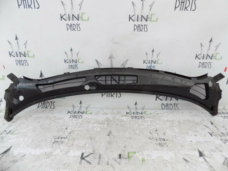FORD FIESTA MK7 ST  2013-2017 UPPER WINDSCREEN SCUTTLE PANEL TRIM  8A61A02216BE