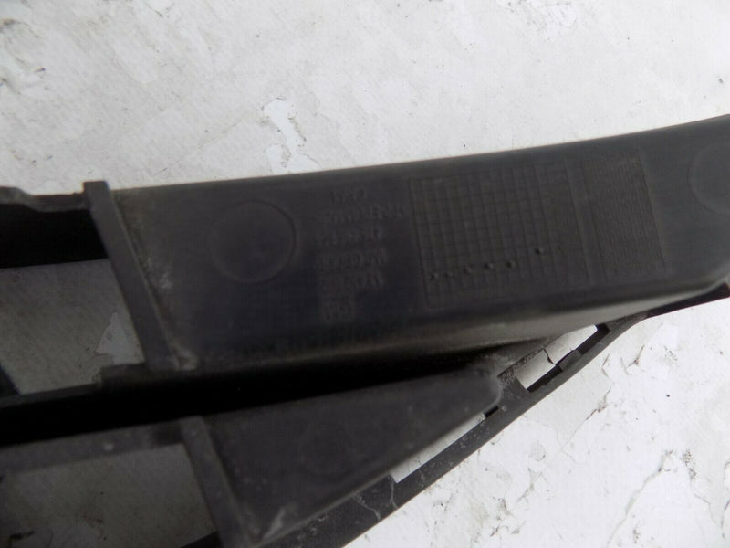 VAUXHALL CORSA E 2014-ON FRONT BUMPER LOWER GRILL *DAMAGE* 39003563