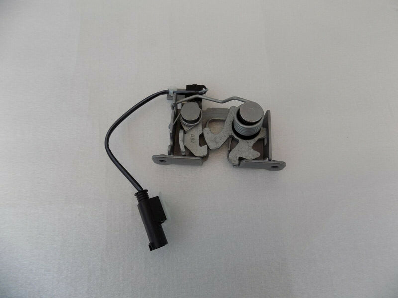 BMW X3 X4 M F25 F26 X3 18d 18i 20dX 20i 20iX HOOD BONNET LOCK 7336582 /S54-02