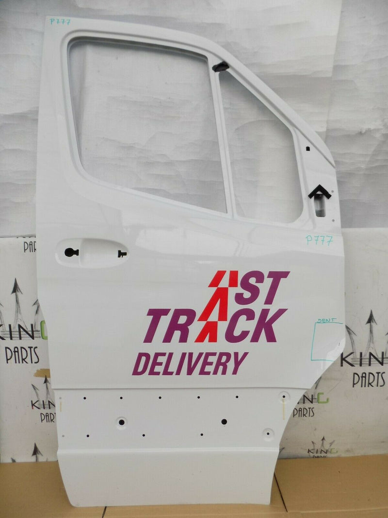 MERCEDES SPRINTER W910 2019-ON FRONT RIGHT DOOR PANEL WHITE