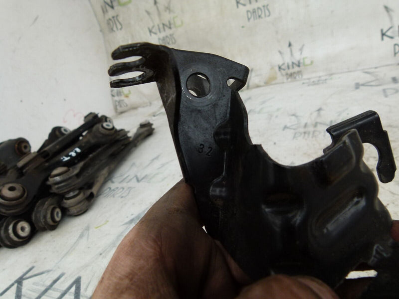 BMW F30 F31 2012-2015 FRONT RIGHT BRAKE HOSE HOLDER BRACKET GENUINE 6792256 #