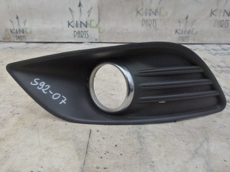 FORD FOCUS MK3 2010-14 FRONT LEFT FOG LIGHT TRIM GENUINE 8M5119953