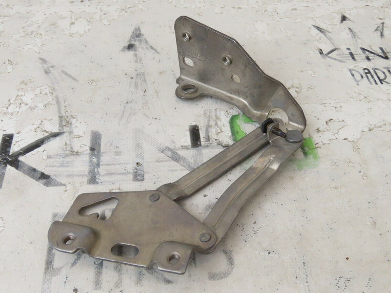 MERCEDES SPRINTER 2018-ON BONNET HOOD RIGHT SIDE HINGE *NEW* 9108803100