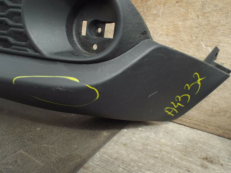 Nissan Juke 2014-On Facelift Rear Bumper Genuine Bottom Part (A4232)