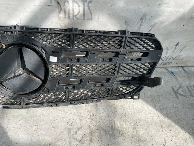 MERCEDES GLA AMG X156 2017-20 FACELIFT FRONT BUMPER GRILLE A1568880400